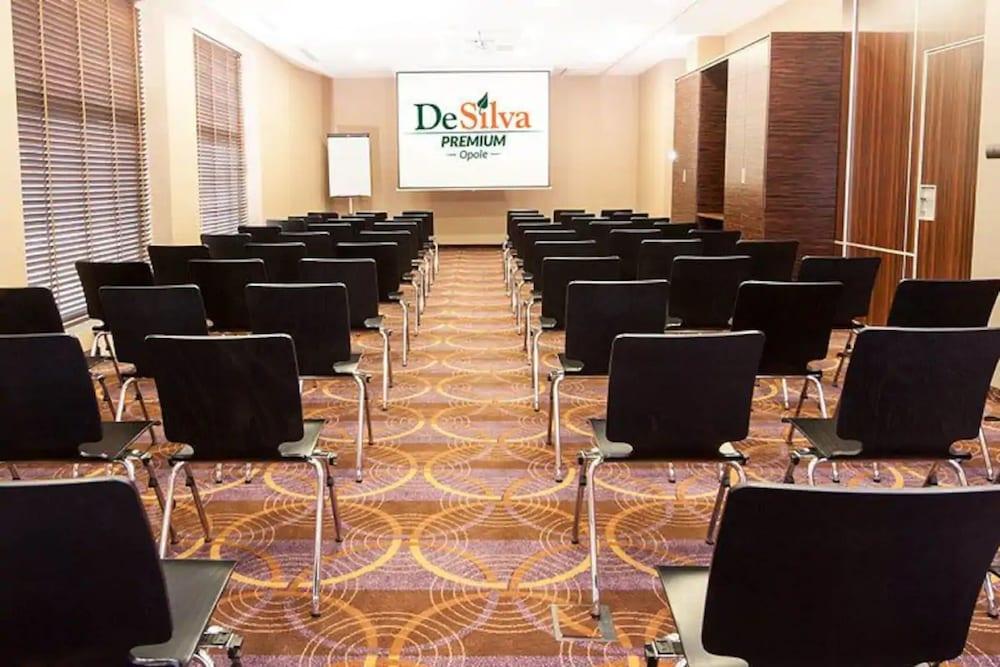 Hotel Desilva Premium Opole Exterior photo